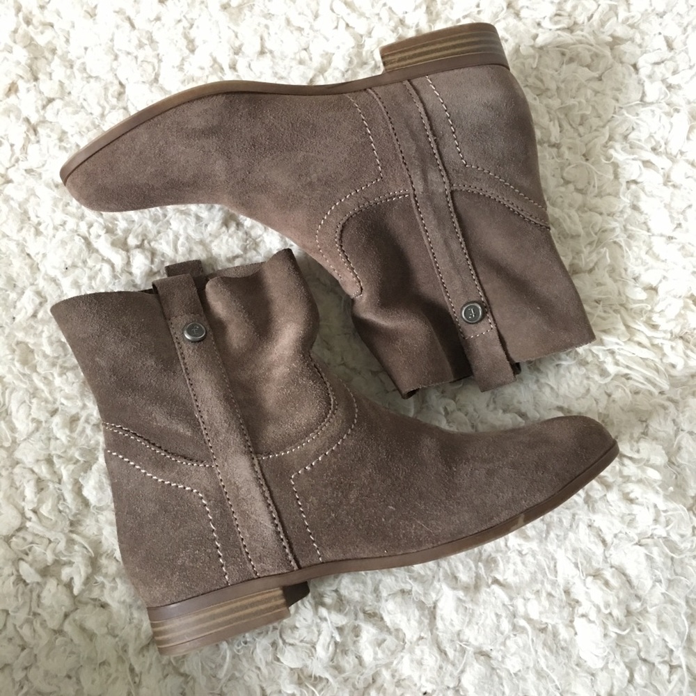 Frye Sarah Booties - Picture 2 of 7